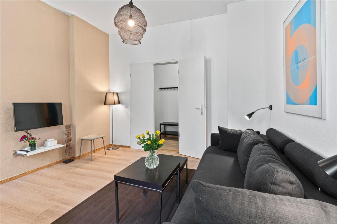 Appartamento 33 Efg Schoenhauser Allee Mit Balkon *