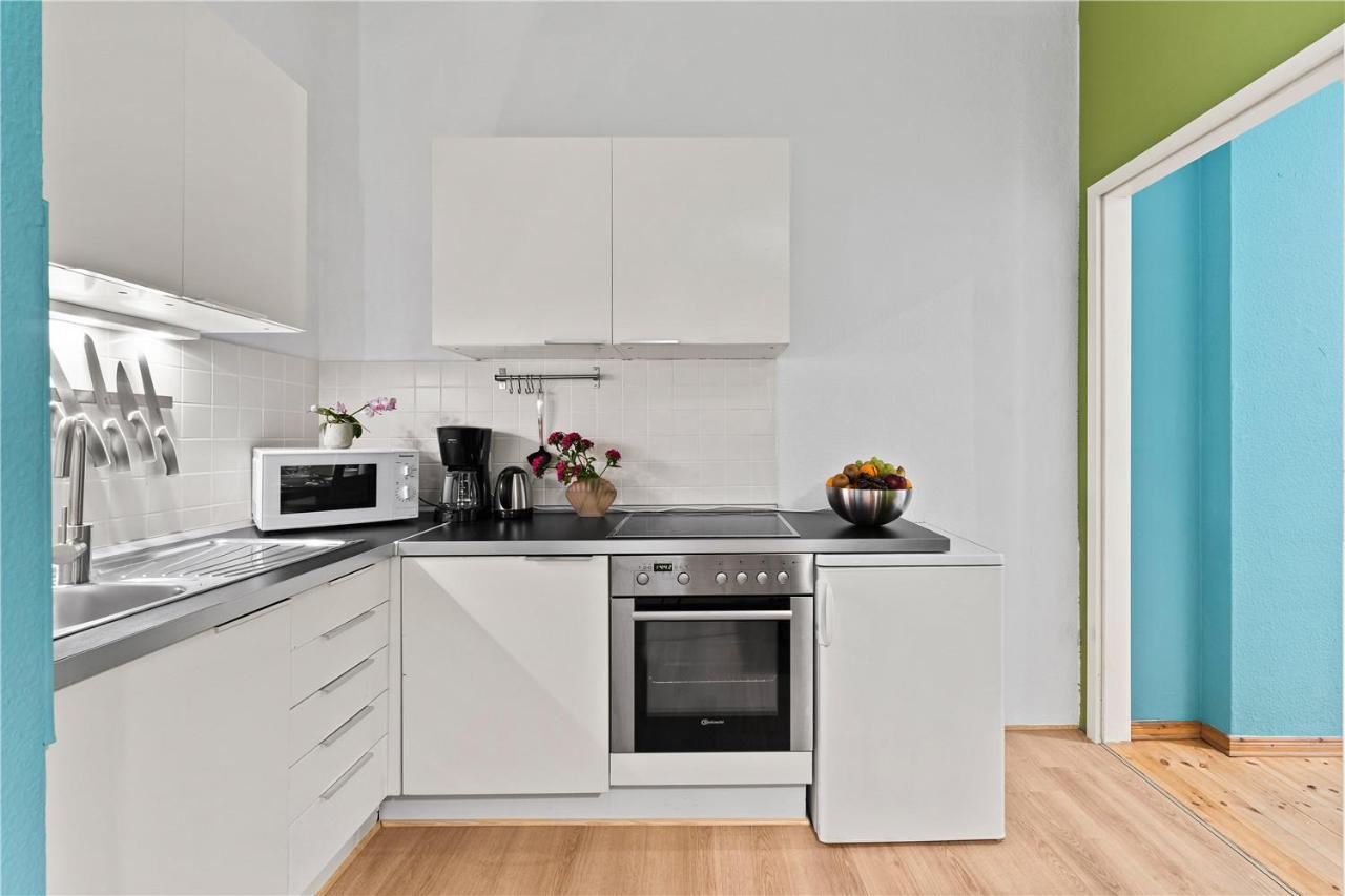 33 Efg Schoenhauser Allee Mit Balkon * Berlino
